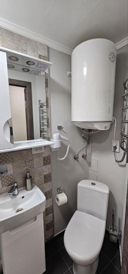 Апартаменти На Лесі Українки Центр 5Хв Старе Місто Парк Kamianets-Podilskyi Εξωτερικό φωτογραφία